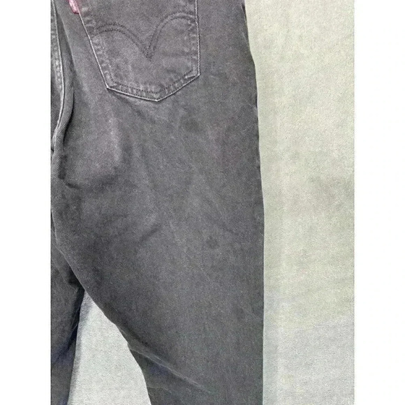 Levis Jeans Women’s 31 Black High Waisted Mom Jean Distressed 100% Cotton - Picture 5 of 12